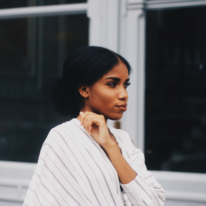 Afro-Haare-stylen-influencer-Berlin-influencer-Germany-black-fashionblogger-germany